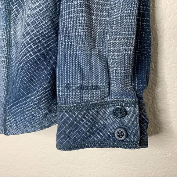 Columbia Women’s Plaid Flannel Button Down Shirt - Picture 5 of 12